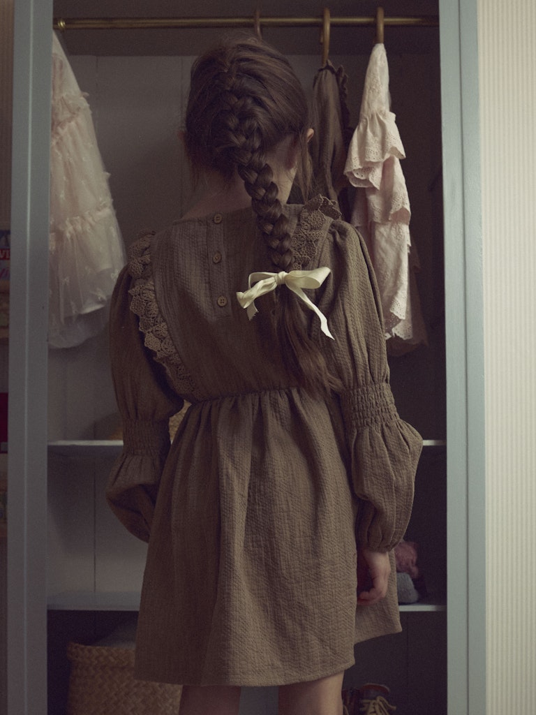 Lil' Atelier | Rosita Liu Jurk | Sepia Tint