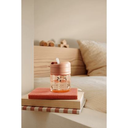 Liewood | Pavia Tritan rietjesbeker 280 ml | Peach/Sea Shell - 5715493432195
