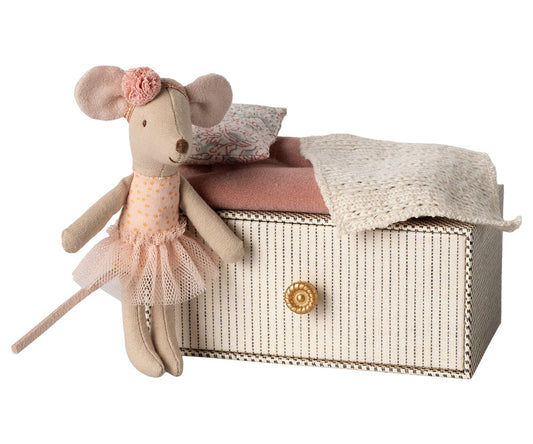 Maileg | Dance Mouse in Daybed | Little Sister - 5707304137214