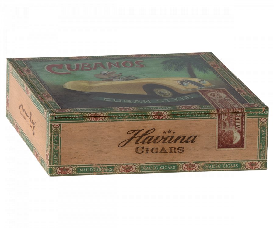 Maileg | Grandma & Grandpa Mice In Cigarbox - 