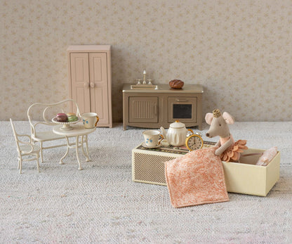 Maileg | Princess Mouse in Matchbox | Little Sister - 5707304142454