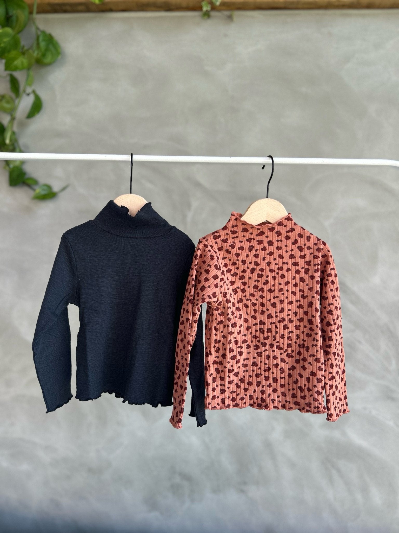 Play Up | Rib Longsleeve Met Panterprint | Maria - 